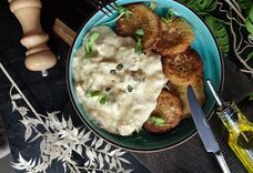 Драники с курицей и грибами